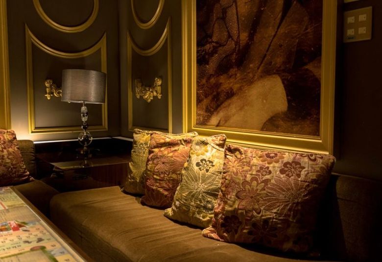 駅近🤍【50名様まではこちら】 映えスポット✨周辺にコンビニ✨ - ORIENTAL LOUNGE 栄店