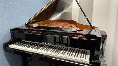 ピアノの練習に最適。連弾も可能（申し込み時にお知らせください。） - スガナミ楽器町田センター