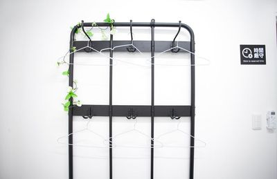 シューズボックス、コートハンガー付きベンチ - Audrey Dance  Studio Audrey Dance Studio 1stの室内の写真