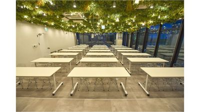 FEEEP銀座店 FEEEP銀座「プレミアム」イベントスペースの室内の写真