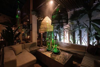 シーシャラウンジ チルラグ 名古屋 グランデ 栄店の室内の写真