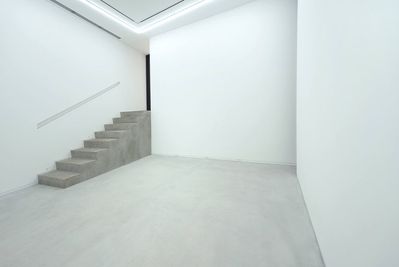 【中目黒スタバ・菅刈公園すぐ！】白ホリ・ギャラリースペース 物撮り撮影やアパレル展示会に最適！ - FARO中目黒