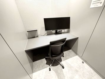 名古屋会議室 広小路本町ビルディング ホール&カンファレンス ＼instabase特別10%オフ／BOOTH2 当日予約OKの室内の写真