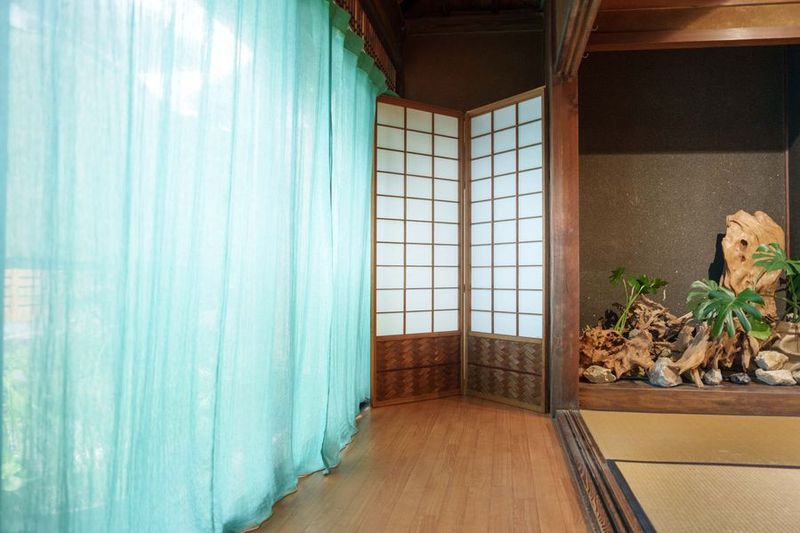 和室撮影スタジオ - 古民家コワーキングスペースCOMMUNE泉佐野