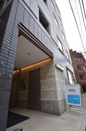 PATO STUDIOの入口の写真