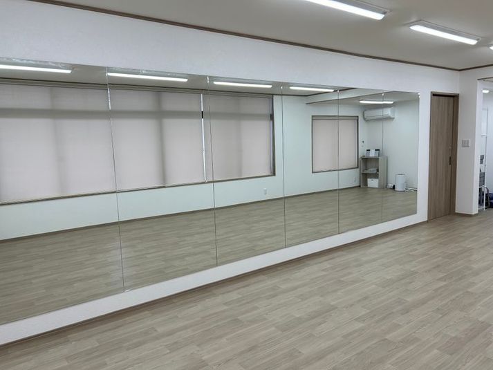 レンタルスタジオ　E-studio　（向陽ゴルフセンター2階） - E-studio