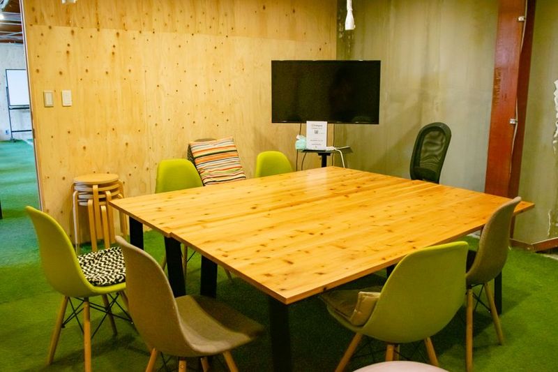 テーブル　グループ利用 - かわのまちリビング