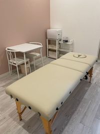 白を基調にした清潔感のあるお部屋。ベットとホットキャビ洗面化粧台完備 - Share Space Y's