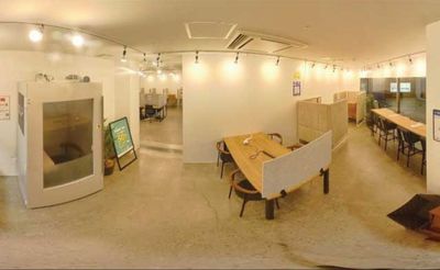 1名様用のWEB通話・会話可能席 - コインスペース横浜駅西口店（相鉄ムービル）