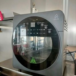 ノンフライヤーオーブン
お肉、ピザ、グラタンなどお料理にご利用いただけます。 - レンタルスペース・エンアルト 【商業利用可】キッチンつきレンタルスペースの設備の写真