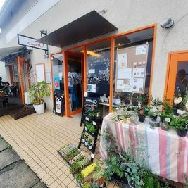 外のスペースに展示も可能です - レンタルスペース・エンアルト 【商業利用可】キッチンつきレンタルスペースのその他の写真