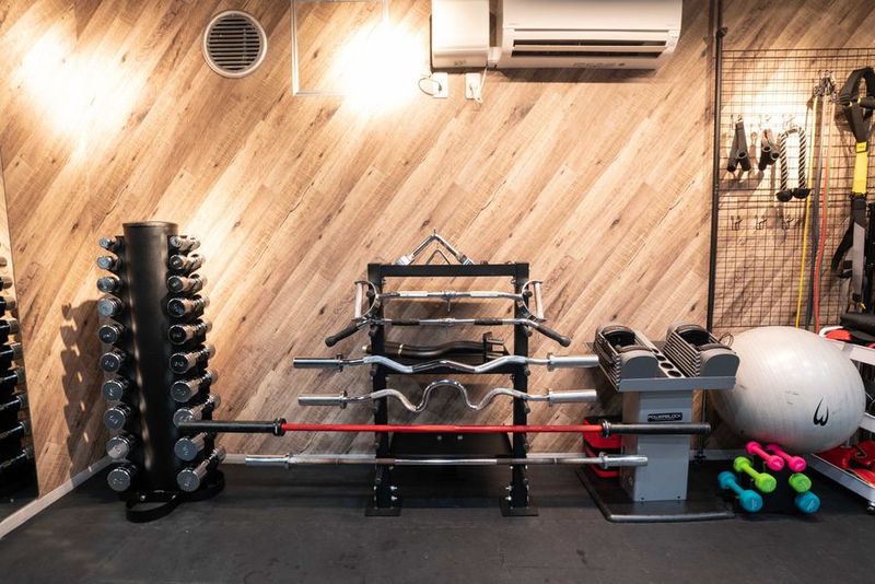 完全個室のレンタルジム - セルフィット藤沢駅前店