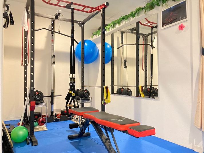 トレーニング・整体スペース - 姿勢改善専門  パーソナルトレーニング  鍼灸 整体院  Lea