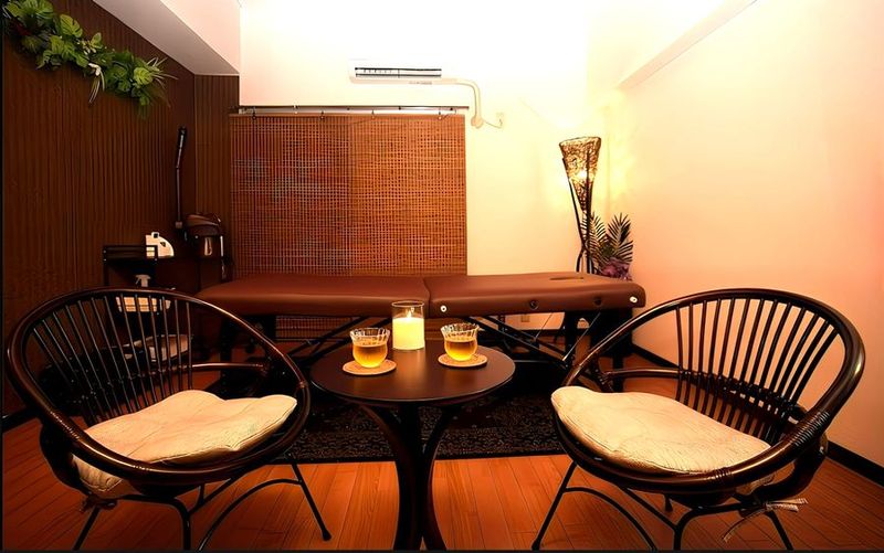 五反田駅より徒歩3分のワークスペース[11] - 《レンタルサロン五反田バリスタイル》