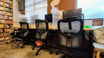 【タネマキ】高速Wi-Fi⚡/モニター多数🖥️/24時間 利用⭕/オフィスチェア😌 - コワーキングスペース【タネマキ】