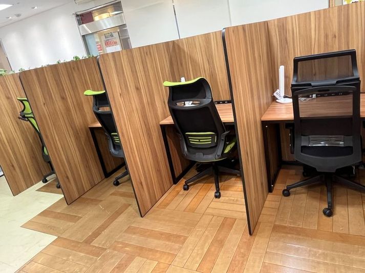 1人用席（通話・会話OK） - コインスペース港北 TOKYU S.C.店