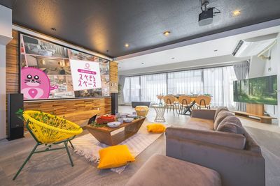 スペモ🏠歓送迎会🎊オフサイトミーティング👨‍💻大迫力プロジェクター🎥パーティ701_Western-Lounge三田 - 701_Western-Lounge三田
