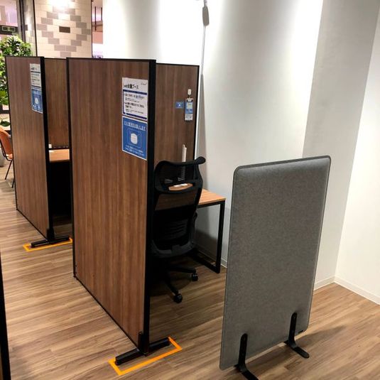 1人用席（通話・会話NG） - コインスペース八王子オーパ店