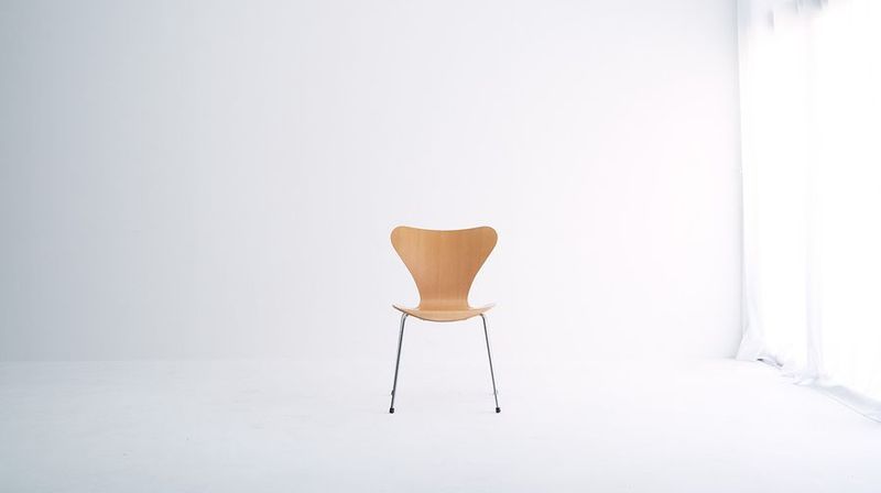 自然光の入る90平米の広々したスタジオ。機材の無料貸出しも充実 - CAMOME STUDIO