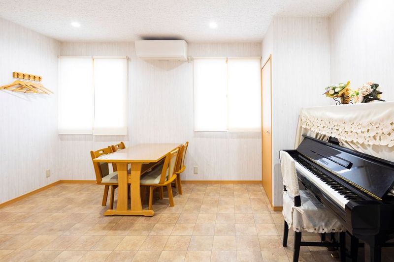 ピアノルーム - コミュニティスペースUrara　福岡・春日原