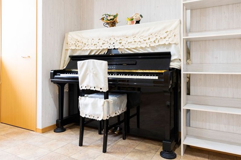 ピアノルーム - コミュニティスペースUrara　福岡・春日原