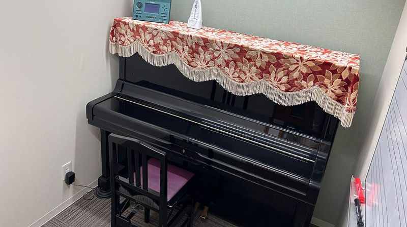 アップライトピアノのお部屋(スガナミ楽器船橋センター) - スガナミ楽器船橋センター