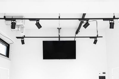 モニター - PREMIER STUDIO STUDIO2の設備の写真