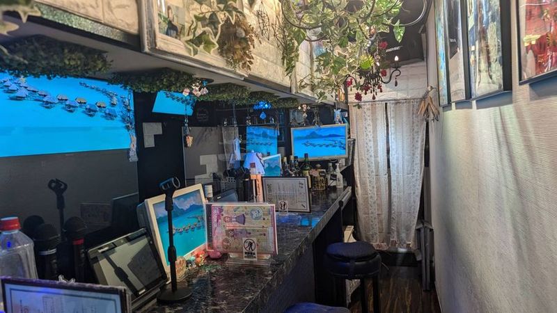 レンタルカラオケバー - アニソンカラオケバーもるもっと