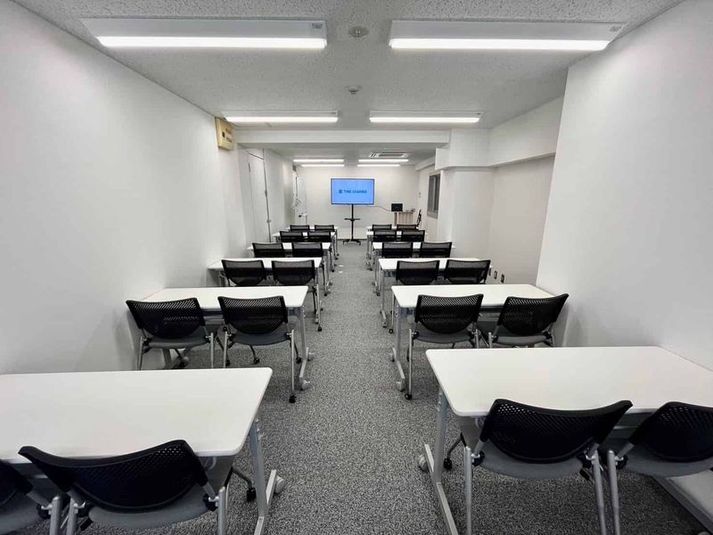 【新橋駅より徒歩0分！好立地な会議室です♪】 - 【閉店】TIME SHARING 新橋駅前 リプロ新橋ビル  【閉店】6Aの室内の写真