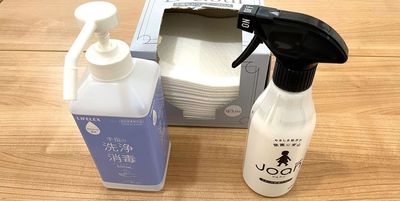 除菌スプレー（手指消毒・除菌用）、使い捨てふきん - 【新大阪】セミナーや研修に◎貸会議室・レンタルスペースCota 【徒歩4分】会議や研修に使えるおしゃれなオフィスビルの多目的空間の設備の写真