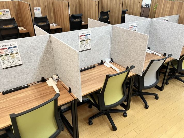 1人用席（通話・会話NG） - コインスペースイオン北浦和店