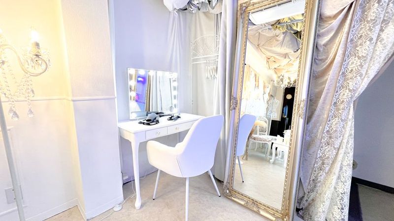 ゴシック🎄×白家具×ゲーミングブース｜ヴェール秋葉原[30] - 【ヴェール秋葉原】