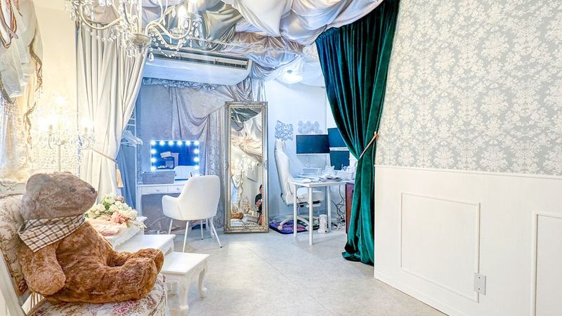 ゴシック🎄×白家具×ゲーミングブース｜ヴェール秋葉原[30] - 【ヴェール秋葉原】