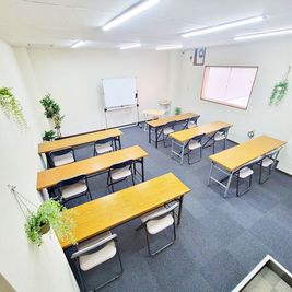 カリマ富山駅前店 富山駅の貸し会議室【カリマ富山駅前】TE1の室内の写真