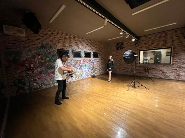 【駅チカ/三ヶ山口駅徒歩3分】ポートレート撮影/レンタルスタジオ - 【Studio Flash】貝塚のダンススタジオ