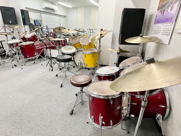 楽器・ダンス練習用レンタルスタジオ - （株）小阪楽器店