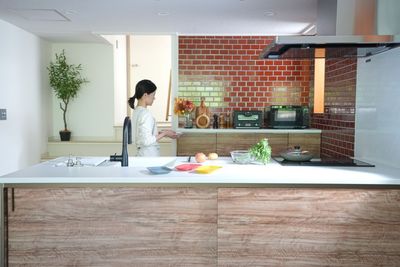 無料で食器＆カトラリー他・撮影用天板が使えるキッチンスタジオ！タイル調が特徴的なキッチンスタジオに器・天板・撮影機材が充実！ - キッチンスタジオ ボーノ(BUONO)