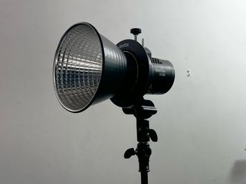 LED照明：Godox ML60 1点
無料で利用いただけます。 - HACONiWA 港区　撮影スタジオ レンタルスタジオの設備の写真