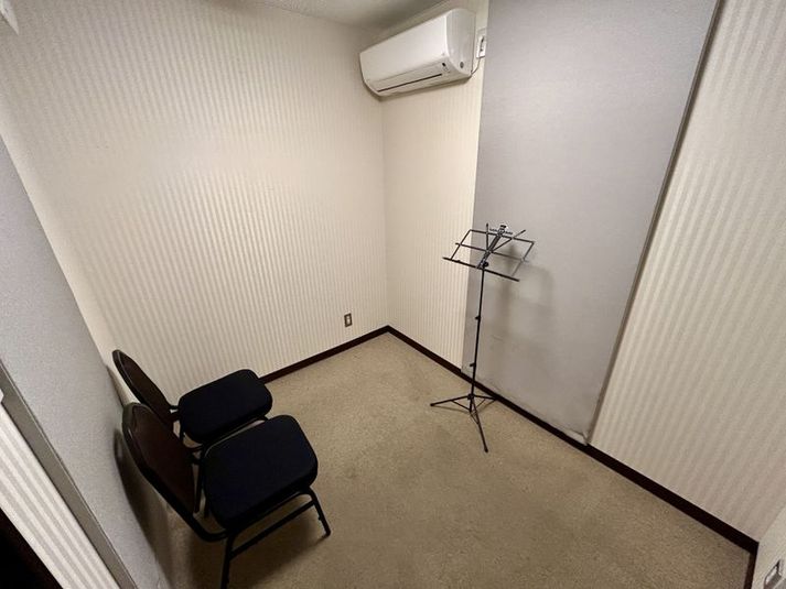 【閉店】roomB - TIME SHARING 銀座 旗ビル