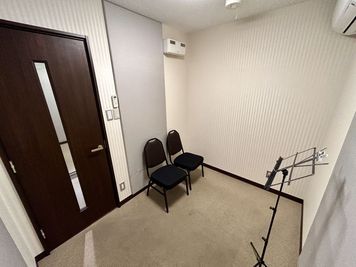 【楽器演奏、歌唱、ボイストレーニングなどにぜひご活用ください！】 - TIME SHARING 銀座 旗ビル 【閉店】roomBの室内の写真