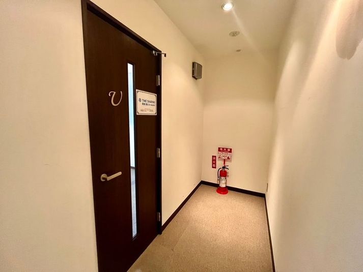 roomV - TIME SHARING 銀座 旗ビル