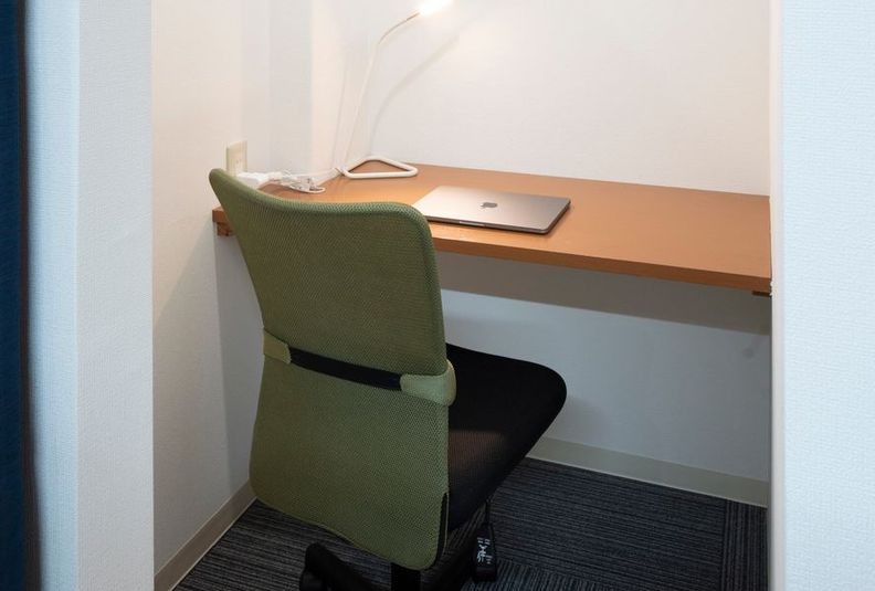 テレワークブース(完全個室) - CoWorks365うねの駅前店