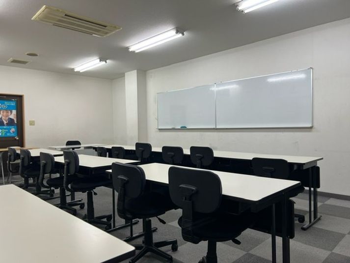 学習塾の教室  - 学習塾教室 前橋 貸し会議室 セミナー室