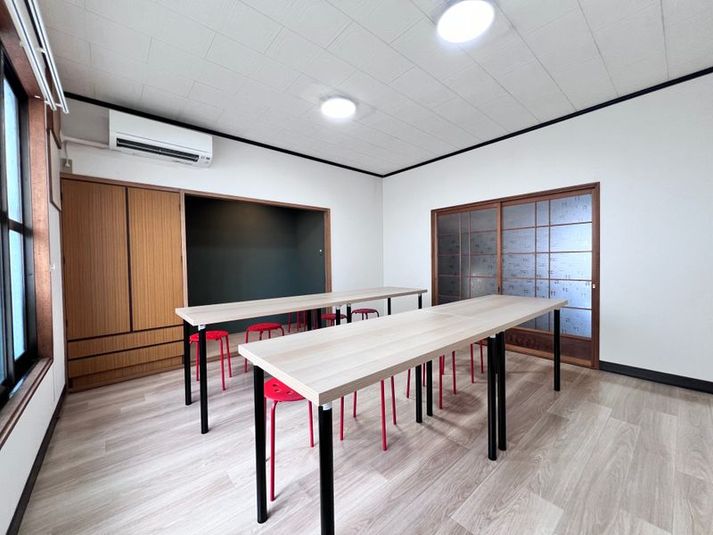 【2F】セミナーや作業・商談向けのシンプルな会議室 - Office with U 