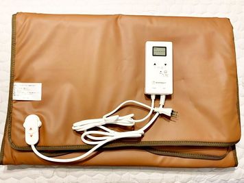 ヒートマット - 北堀江レンタルサロンMe 電動ベッド有・施術用備品が充実の完全個室レンタルサロンの室内の写真