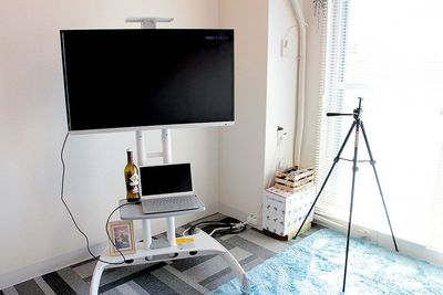 Youtube撮影用機材あり - Fun 2 Room Takadanobaba 貸し会議室の設備の写真
