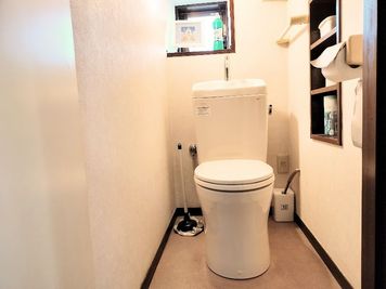 【１階】トイレ - たすけあいハウス横浜旭 【ハウススタジオ】たすけあいハウス横浜旭の設備の写真