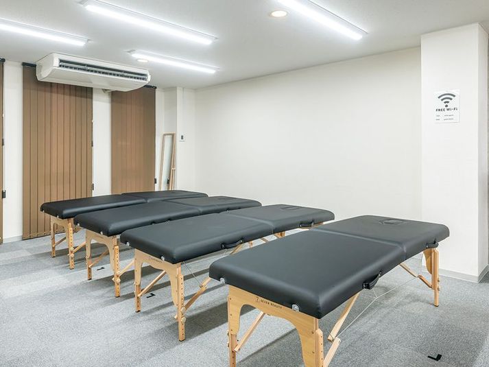 【ROOMs新宿御苑前店 】新宿御苑前4分・四谷三丁目5分 - 貸会議室ルームス 新宿御苑店