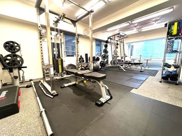 【新品・送料込・2万円相当】KORIN ESIGN ジム GYM 2WAY GRIT GYM 銀座店（完全個室貸切ジム） 】を予約 (¥3,000