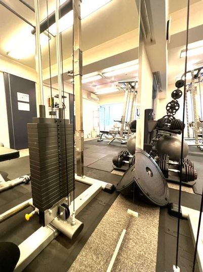 「GRIT GYM銀座店（完全個室貸切レンタル・シェアジム）」 - GRIT GYM 銀座店（完全個室貸切ジム）　
